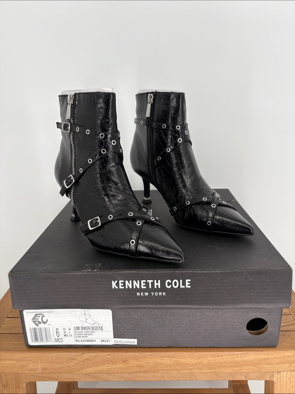 New Kenneth Cole Black UMI BIKER  BOOTIE SIZE 6